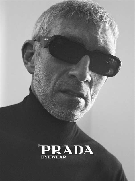 prada subgkasses|zonnebril prada heren.